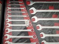 Gereedschapskar met inhoud, airforce jet - afbeelding 27 van  27