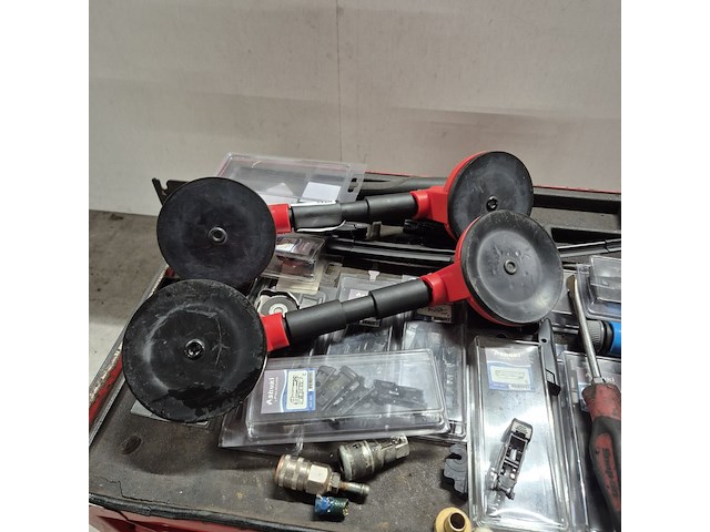 Gereedschapskar met inhoud en zuignappen, o.a tengtools - afbeelding 13 van  16