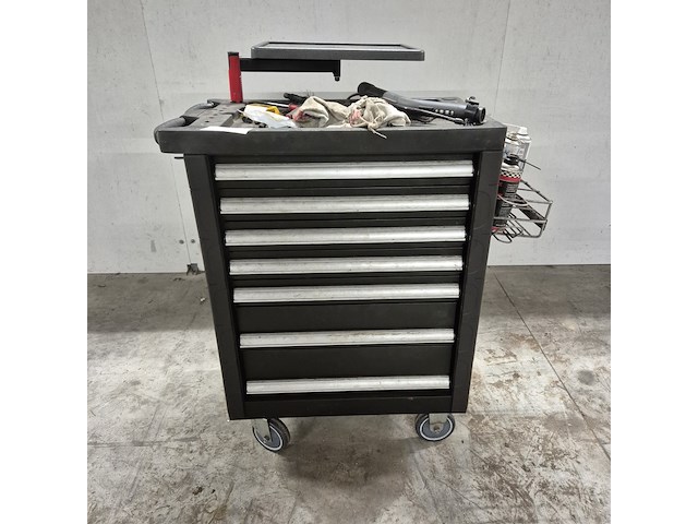 Gereedschapskar met inhoud, kastor - afbeelding 1 van  14