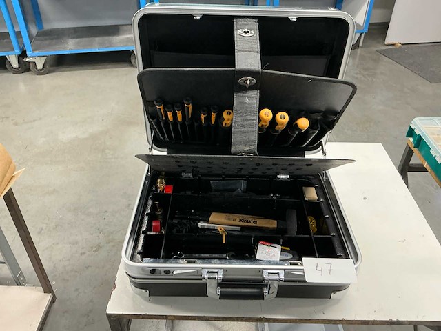 Gereedschapskar - afbeelding 2 van  4