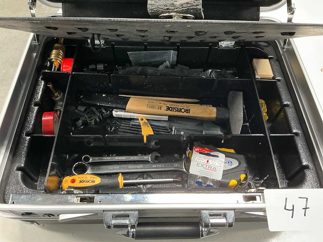 Gereedschapskar - afbeelding 3 van  4