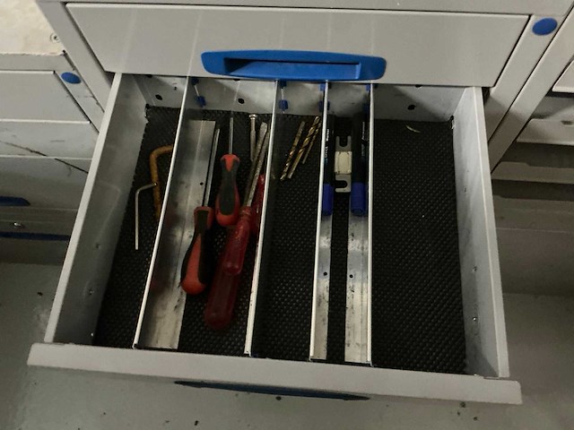 Gereedschapskast (2x) - afbeelding 11 van  11