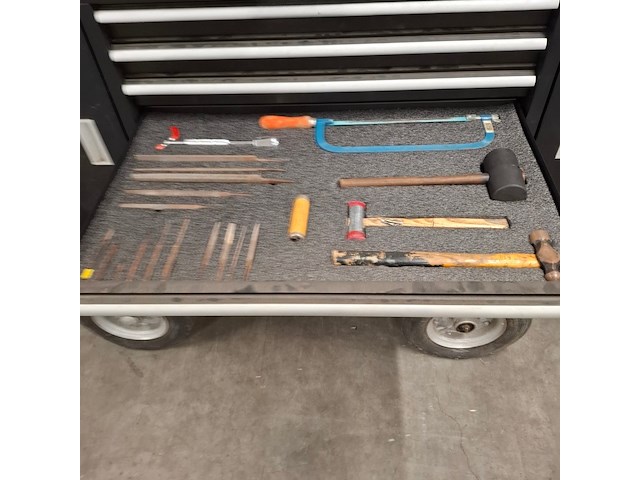 Gereedschapskast op transportkar - afbeelding 12 van  14