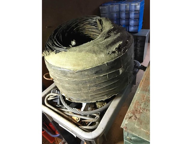 Gereedschapskist en divers - afbeelding 4 van  4