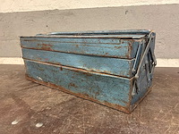 Gereedschapskist inclusief inhoud. - afbeelding 1 van  2