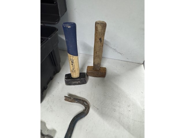 Gereedschapskist met handgereedschap - afbeelding 5 van  6