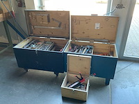 Gereedschapskist met inhoud (2x) - afbeelding 1 van  7