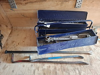 Gereedschapskist met inhoud - afbeelding 1 van  8