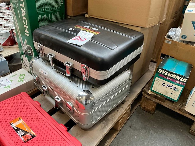 Gereedschapskoffer (2x) - afbeelding 1 van  6