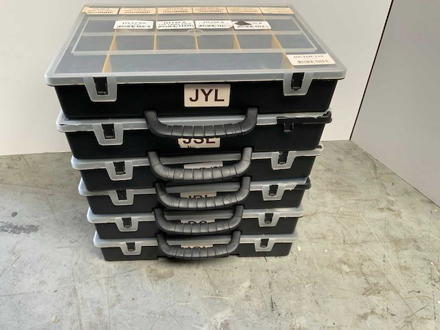 Gereedschapskoffer (6x) - afbeelding 1 van  5