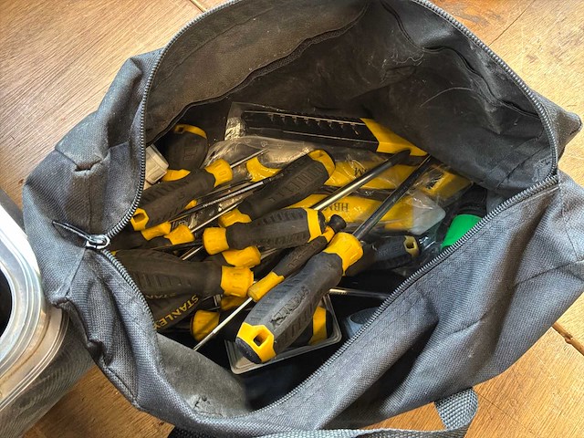 Gereedschapskoffer en tas (4x) - afbeelding 4 van  12