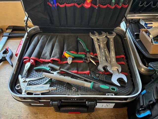 Gereedschapskoffer en tas (4x) - afbeelding 7 van  12