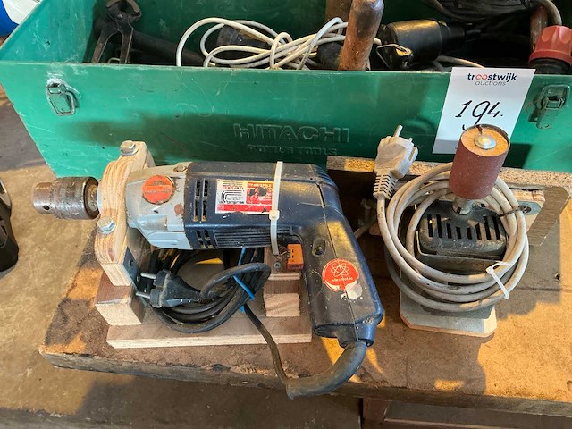 Gereedschapskoffer met gereedschap - afbeelding 2 van  4