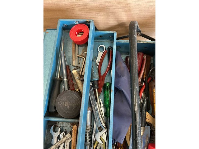 Gereedschapskoffer met inhoud - afbeelding 11 van  14
