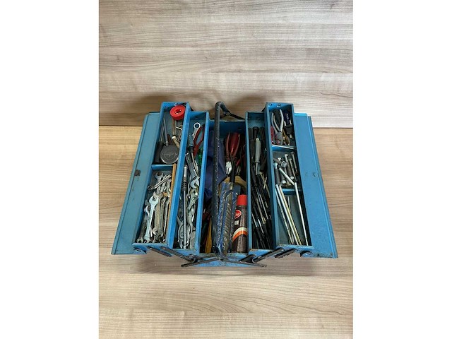 Gereedschapskoffer met inhoud - afbeelding 8 van  14