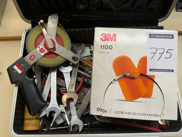 Gereedschapskoffer met inhoud - afbeelding 5 van  5