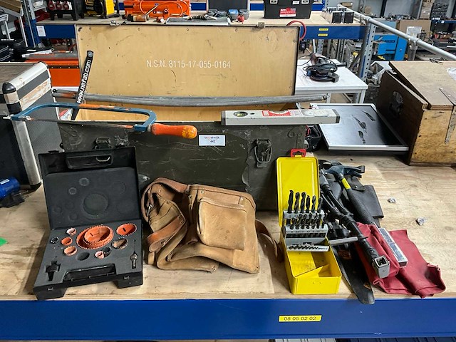 Gereedschapskoffer met inhoud - afbeelding 1 van  5