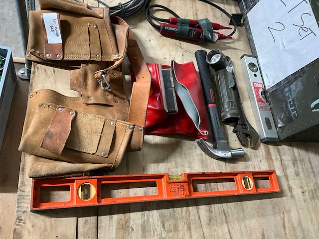 Gereedschapskoffer met inhoud - afbeelding 5 van  5