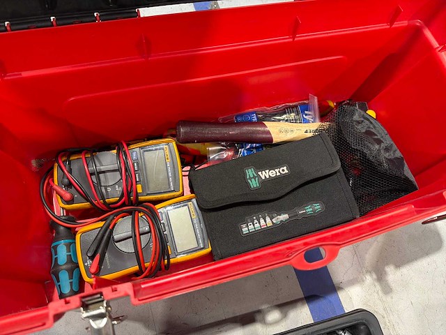 Gereedschapskoffer met inhoud - afbeelding 3 van  5