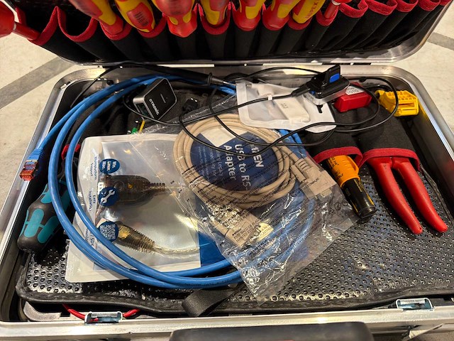 Gereedschapskoffer met inhoud - afbeelding 3 van  4