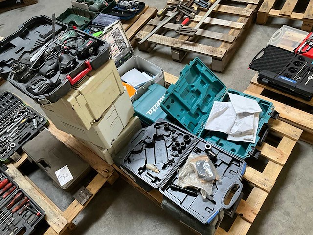 Gereedschapskoffers - afbeelding 1 van  8
