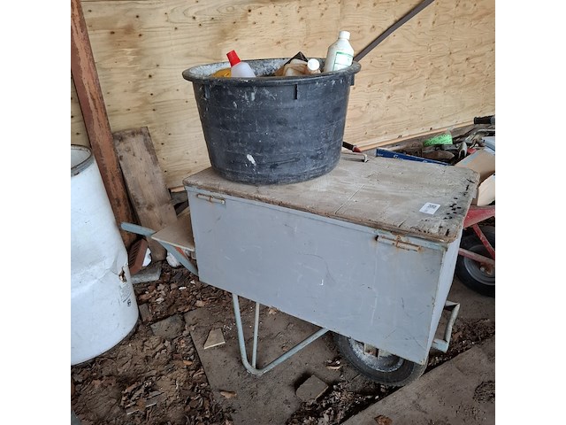 Gereedschapskruiwagen op luchtband matador - afbeelding 1 van  10