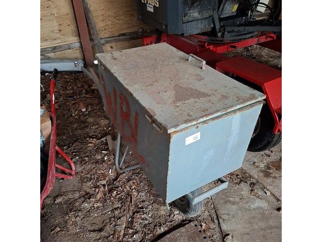 Gereedschapskruiwagen op luchtband matador - afbeelding 7 van  10