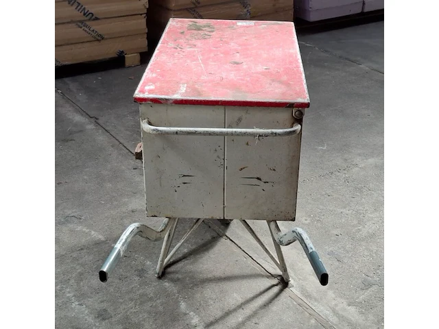Gereedschapskruiwagen op luchtband matador - afbeelding 6 van  9
