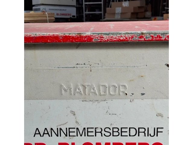 Gereedschapskruiwagen op luchtband matador - afbeelding 6 van  9