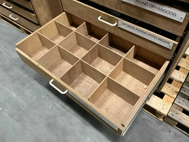 Gereedschapsladekast 99x58,5xh75cm - afbeelding 4 van  5