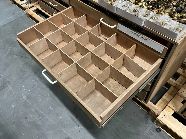 Gereedschapsladekast 99x58,5xh75cm - afbeelding 3 van  6