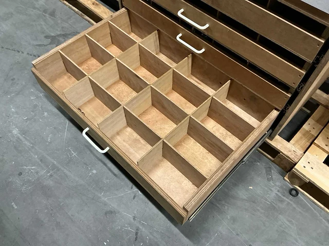 Gereedschapsladekast 99x58,5xh75cm - afbeelding 6 van  6