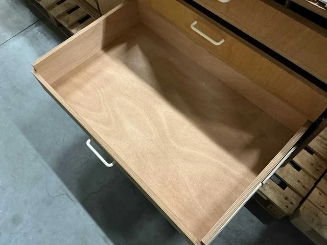 Gereedschapsladekast 99x58,5xh75cm - afbeelding 4 van  5