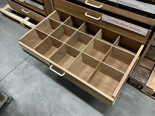 Gereedschapsladekast 99x58,5xh75cm - afbeelding 5 van  5