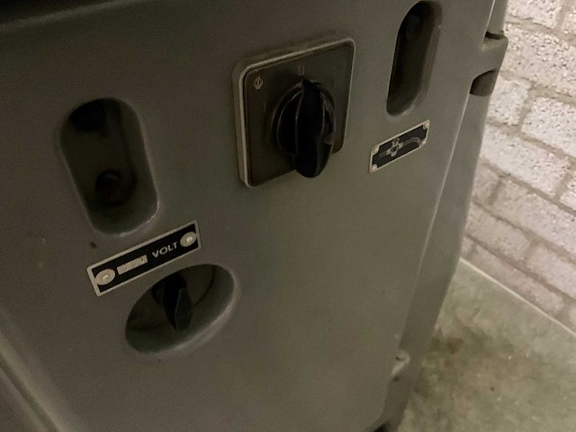 Gereedschapsslijpmachine - afbeelding 6 van  10