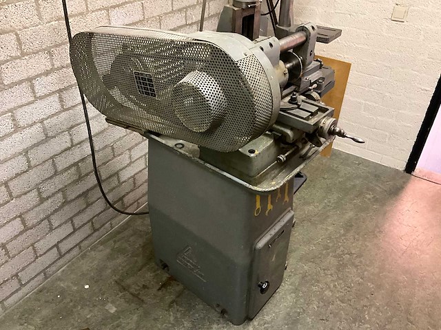 Gereedschapsslijpmachine - afbeelding 8 van  10