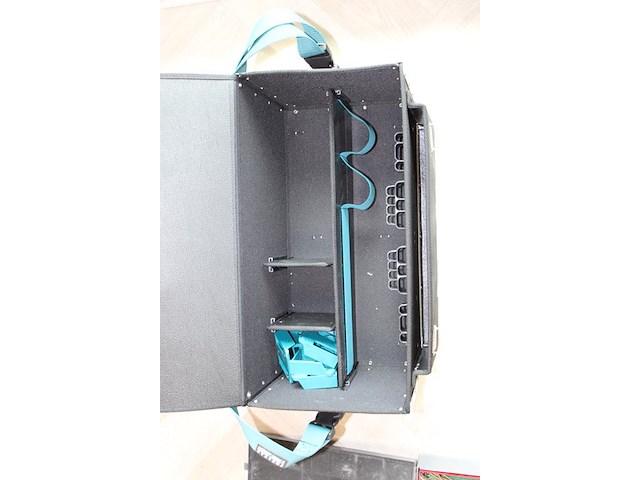 Gereedschapstas makita met draagband. - afbeelding 3 van  4