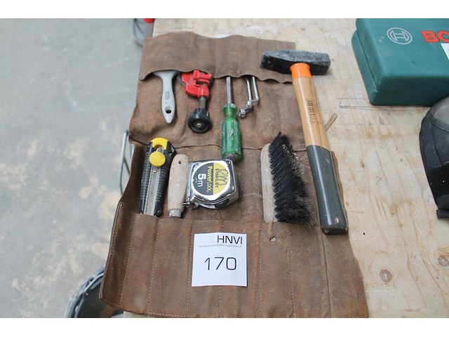 Gereedschapstas met gereedschappen. - afbeelding 1 van  2