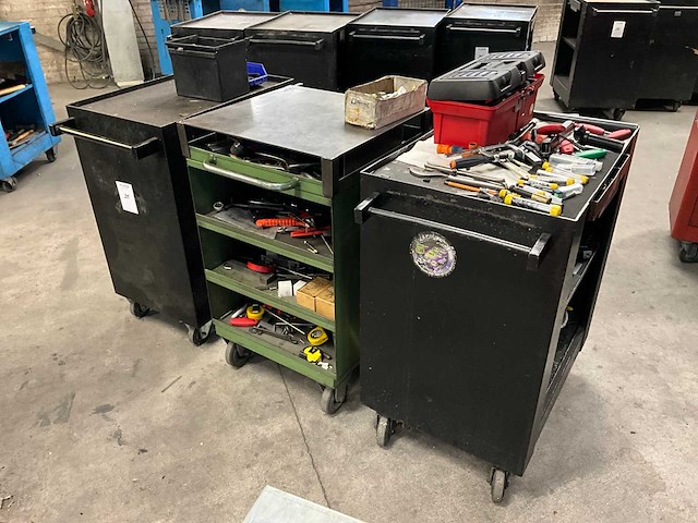 Gereedschapswagen (3x) - afbeelding 1 van  8