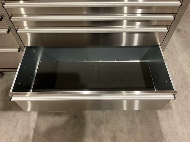 Gereedschapswagen 55” rvs htc5510w1 - afbeelding 39 van  54