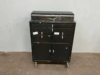 Gereedschapswagen 800x360x1050 mm