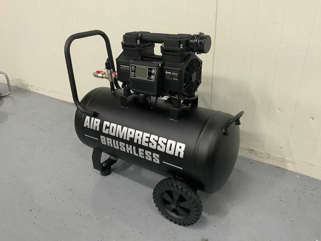 Gereedschapswagen gevuld en hogedrukcompressor 40 liter - ultra force equipment - afbeelding 20 van  37