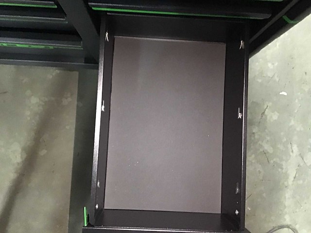 Gereedschapswagen gevuld - afbeelding 8 van  17