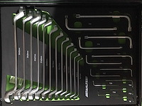 Gereedschapswagen gevuld - afbeelding 15 van  17