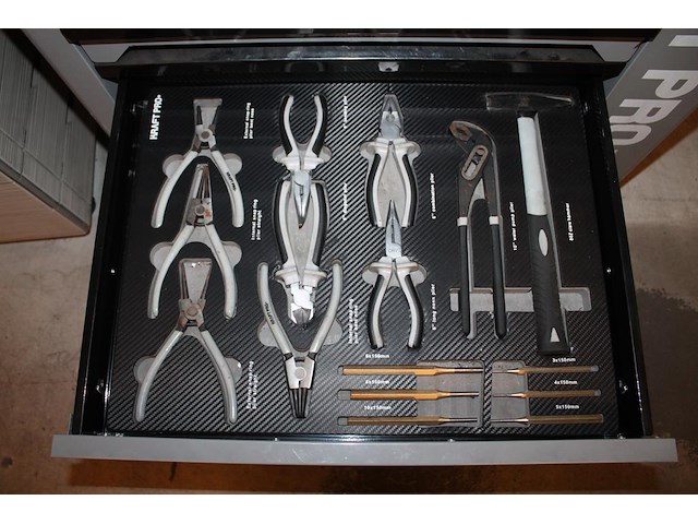 Gereedschapswagen kraft pro+ met 7 laden gevuld met gereedschappen. - afbeelding 7 van  8