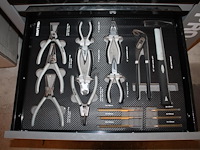 Gereedschapswagen kraft pro+ met 7 laden gevuld met gereedschappen. - afbeelding 7 van  8