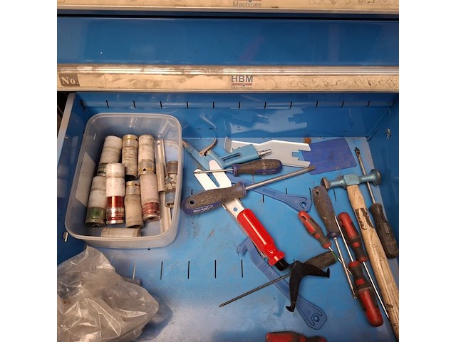Gereedschapswagen met inhoud hbm - afbeelding 2 van  11