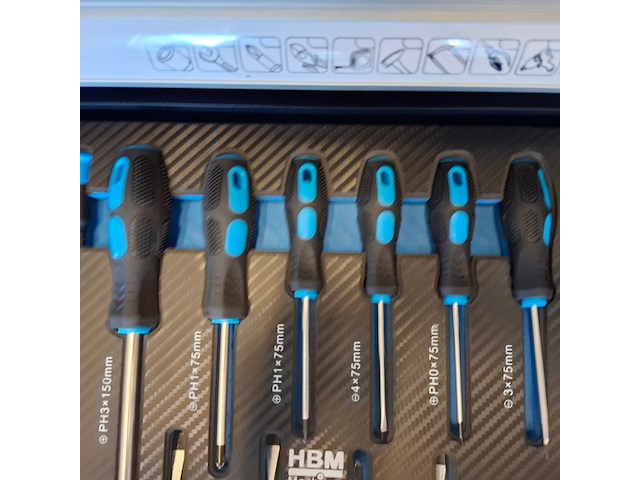 Gereedschapswagen met inhoud hbm - afbeelding 8 van  19