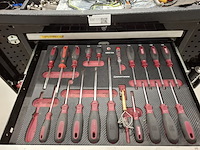 Gereedschapswagen met inhoud kraftwerk - afbeelding 8 van  11