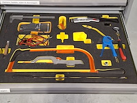 Gereedschapswagen met inhoud, lista - afbeelding 14 van  24